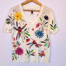 Load image into Gallery viewer, Otomí Embroidered Tee-L
