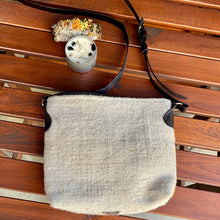 Load image into Gallery viewer, Wool Crossbody bag