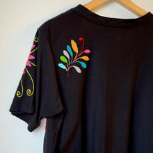 Load image into Gallery viewer, Otomí Embroidered Tee-XL