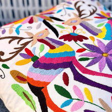 Load image into Gallery viewer, Otomi Embroidered Pillow Cover