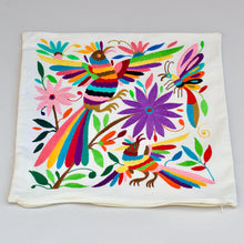 Load image into Gallery viewer, Otomi Pillow Cover