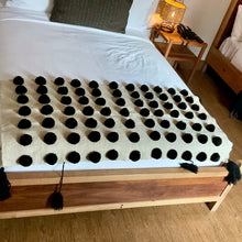 Load image into Gallery viewer, Pompom Wool Shawl