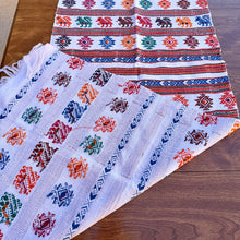 Load image into Gallery viewer, Chamula Woven Table Runner