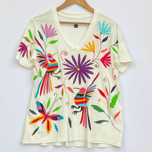 Load image into Gallery viewer, Otomí Embroidered Tee-L