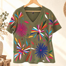 Load image into Gallery viewer, Otomi Embroidered Tee-XL