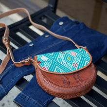 Load image into Gallery viewer, Leather-embroidered Bag