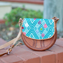 Load image into Gallery viewer, Leather-embroidered Bag