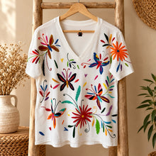 Load image into Gallery viewer, Otomí Embroidered Tee-L