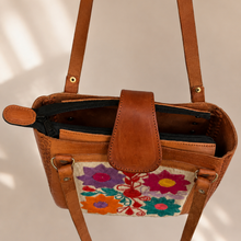 Load image into Gallery viewer, Embroidered Leather Shoulder Bag