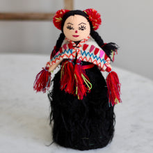 Load image into Gallery viewer, Chamulita Wool doll