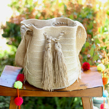 Load image into Gallery viewer, image-handwoven-crochet-bag-and-coin-bag-2
