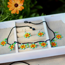 Load image into Gallery viewer, Flower Necklace set