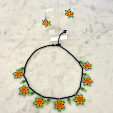 Load image into Gallery viewer, Flower Necklace set