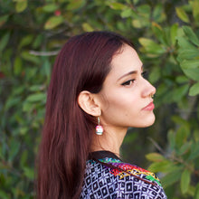 Load image into Gallery viewer, Calaveras Earrings