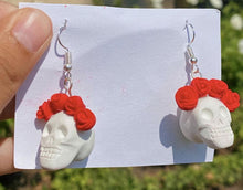 Load image into Gallery viewer, Calaveras & Rosas Earrings