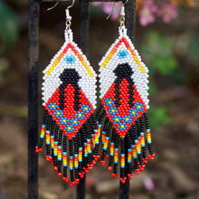 Load image into Gallery viewer, Angelica Huichol Earrings-Red