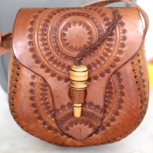 Load image into Gallery viewer, Mini Sol Leather Purse
