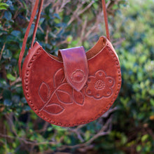 Load image into Gallery viewer, Leather Crossbody Bag – Floral Mexican Artisan Purse
