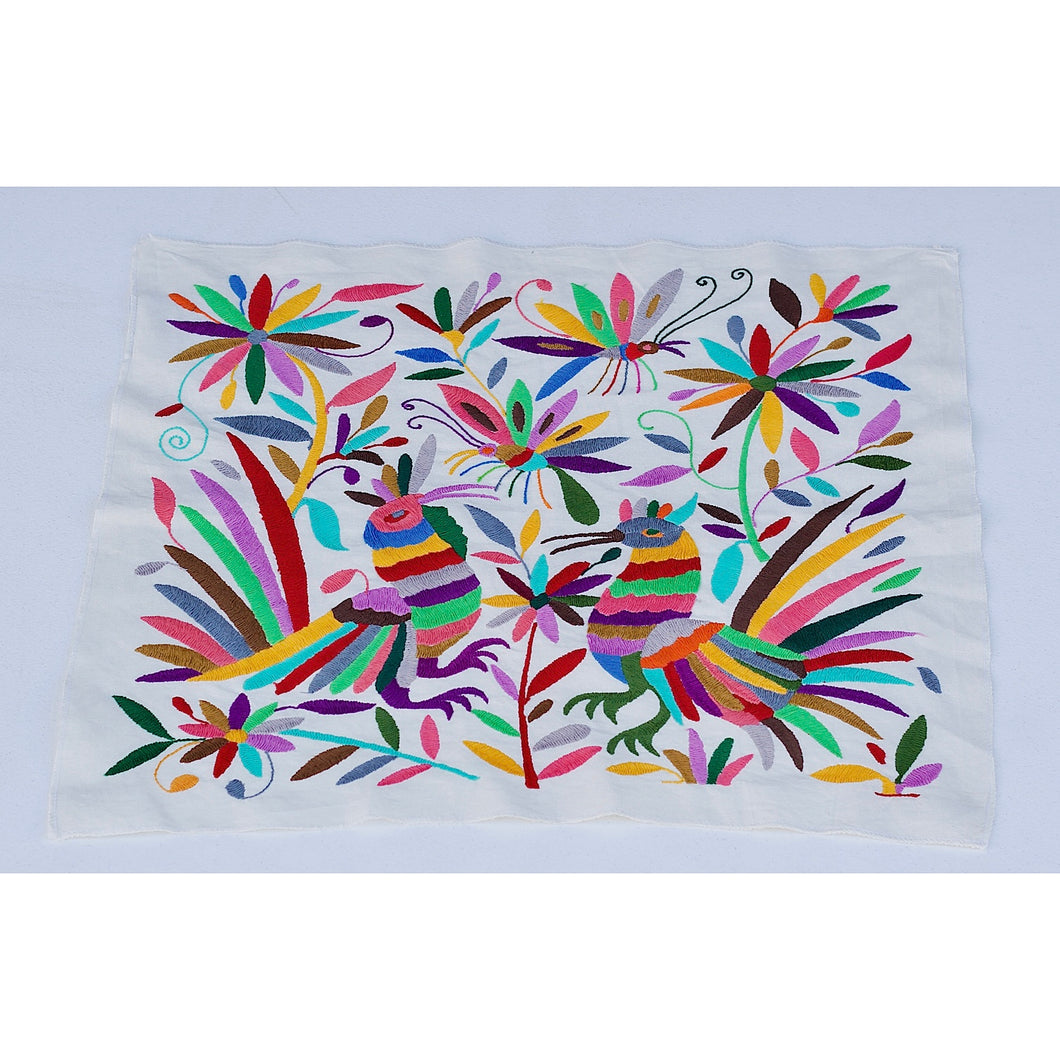 Otomi -wall decor