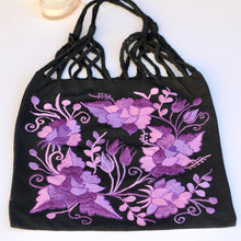 Load image into Gallery viewer, Handwoven Cotton Flower Tote
