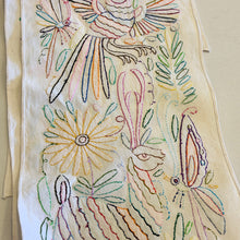 Load image into Gallery viewer, Hand-Embroidered Otomí Table Runner
