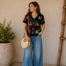 Load image into Gallery viewer, Otomí Embroidered Tee-M
