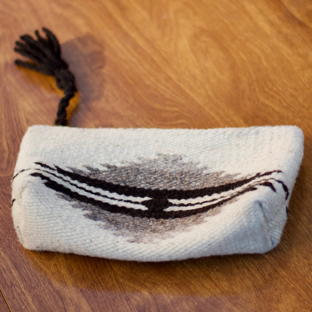 Wool-Telar cosmetic bag