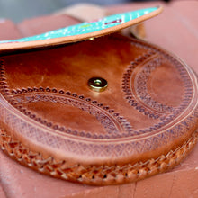 Load image into Gallery viewer, Leather-embroidered  Bag
