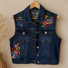 Load image into Gallery viewer, Otomi Denim Vest-M
