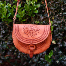 Load image into Gallery viewer, Chiapas Leather Crossbody Bag
