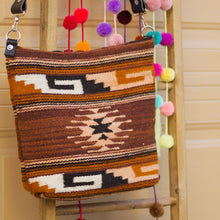 Load image into Gallery viewer, Zacatecas-wool crossbody  Bag
