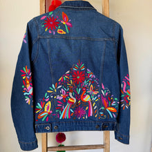 Load image into Gallery viewer, Otomi Denim Jacket-M
