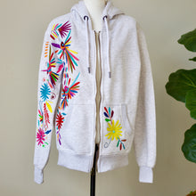Load image into Gallery viewer, Otomi hooded  jacket
