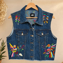 Load image into Gallery viewer, Otomi Denim Vest-M
