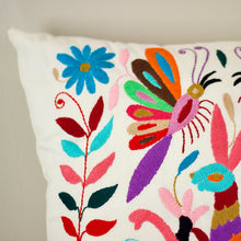 Load image into Gallery viewer, Otomi-Sham Pillow cover
