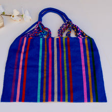 Load image into Gallery viewer, Handwoven Flower Tote
