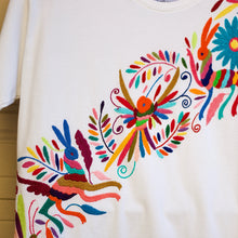 Load image into Gallery viewer, Otomi Embroidered T-shirt-L
