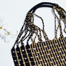 Load image into Gallery viewer, Handwoven Knotted Tote
