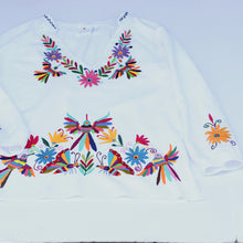 Load image into Gallery viewer, Otomi embroidered blouse  Multicolor M
