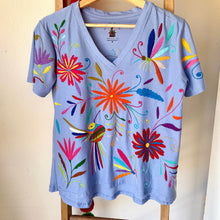 Load image into Gallery viewer, Otomí Embroidered Tee-M
