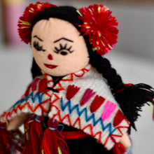 Load image into Gallery viewer, Chamulita Wool doll
