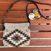 Load image into Gallery viewer, Wool Crossbody bag
