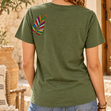 Load image into Gallery viewer, Otomí Embroidered Tee-M
