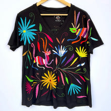 Load image into Gallery viewer, Otomi Embroidered Tee-L
