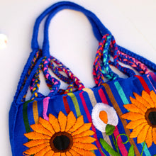 Load image into Gallery viewer, Handwoven Flower Tote
