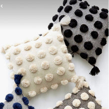 Load image into Gallery viewer, Pompom Wool  Pillow cover
