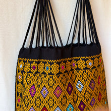 Load image into Gallery viewer, Handwoven Mayan Tote Bag
