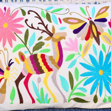 Load image into Gallery viewer, Otomi-Sham Pillow cover
