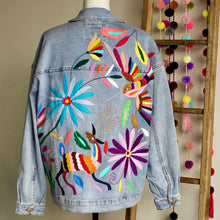 Load image into Gallery viewer, Otomi Denim Jacket-L
