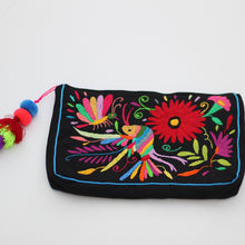 Load image into Gallery viewer, Otomi - cosmetic bag
